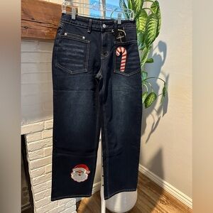 Flamingals Christmas Santa Pattern Embroidered Patch Pocket Mid Rise Jeans NWT